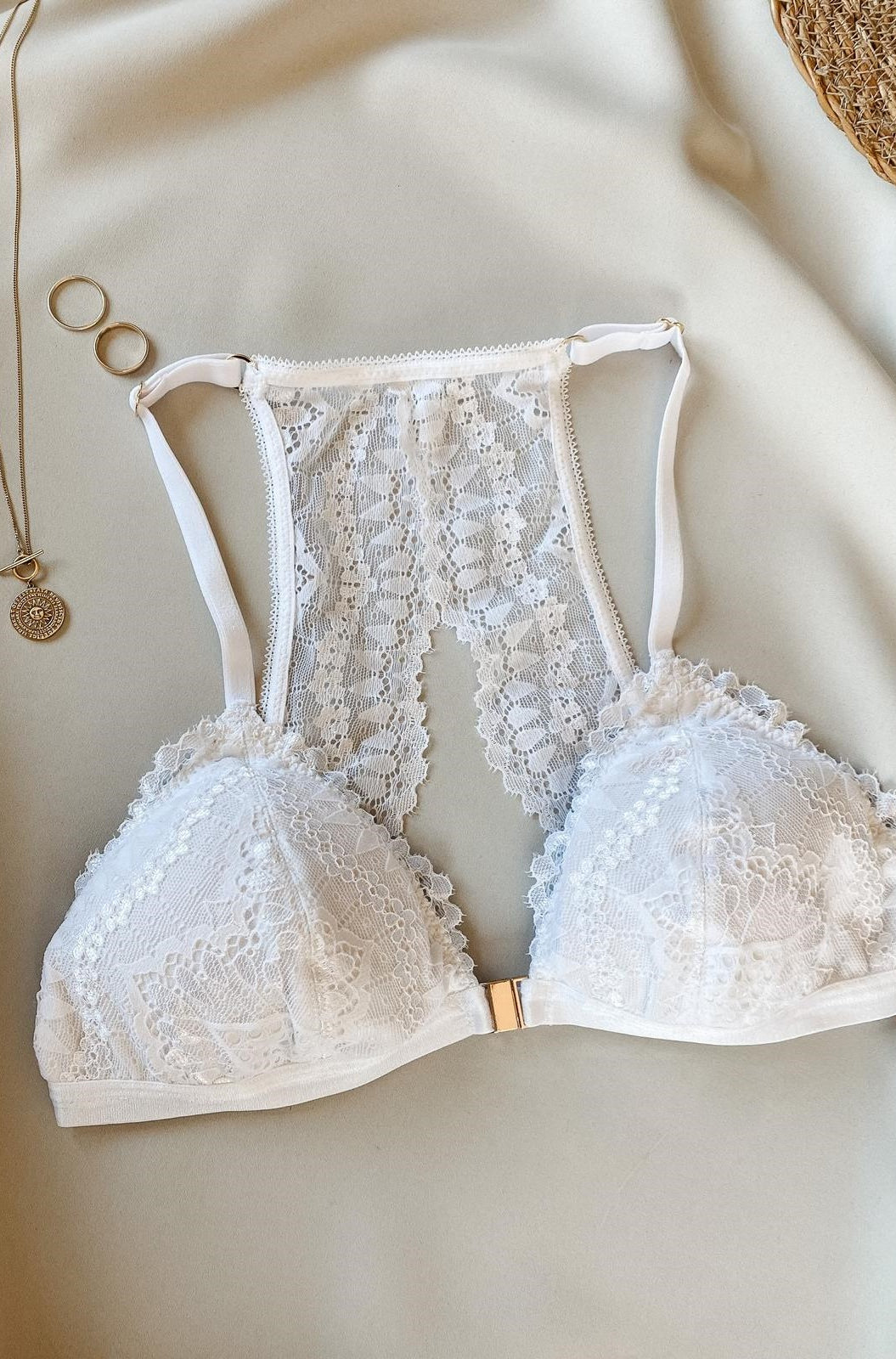 Spitzen-Dessous weiß für Hochzeit besonderes Bralette mit Spitze am Rücken fair fashion