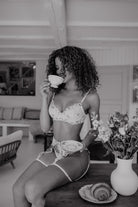 Strapse feminine Dessous ethical 